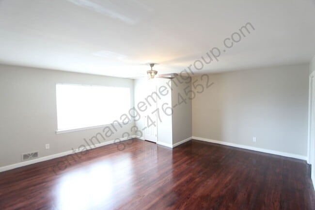 Building Photo - Fairfield Beauty - Great Location - Great ...