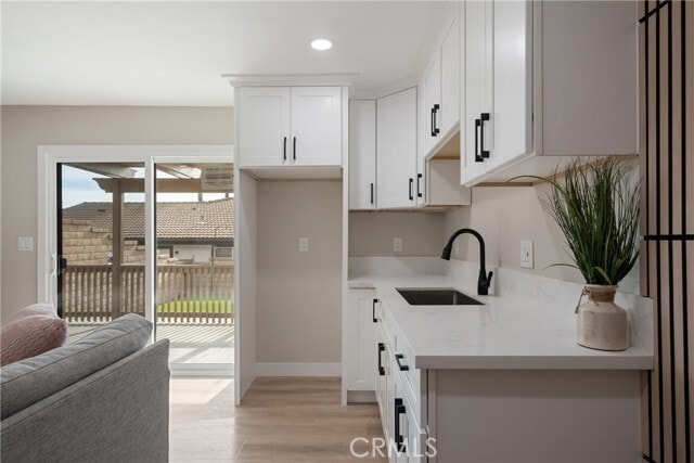 Building Photo - 1540 Vía Buena