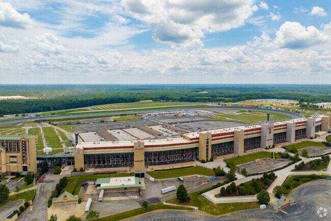 Hampton's Atlanta Motor Speedway features a world-class NASCAR track located on over 850 acres.