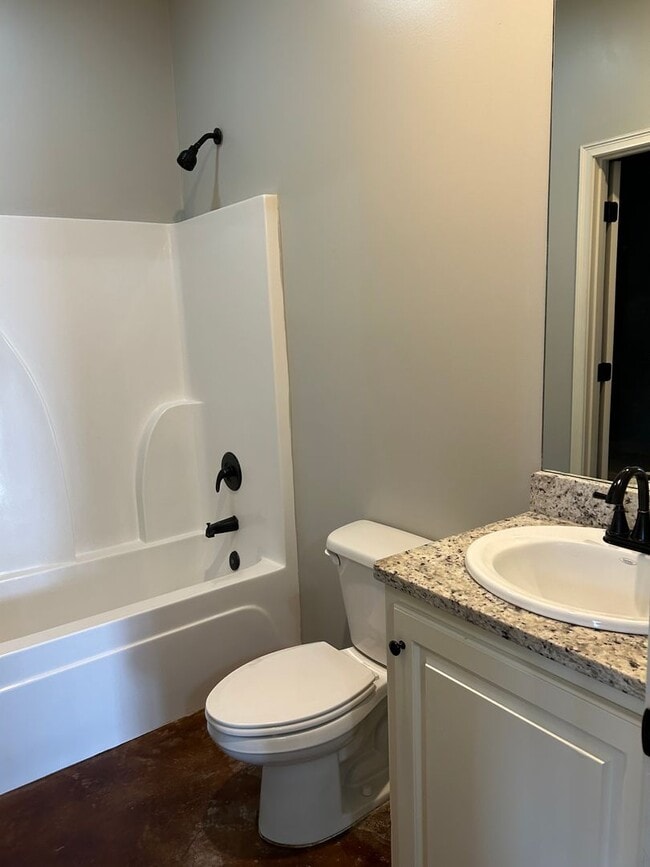 Building Photo - 101 Private Rd 4017