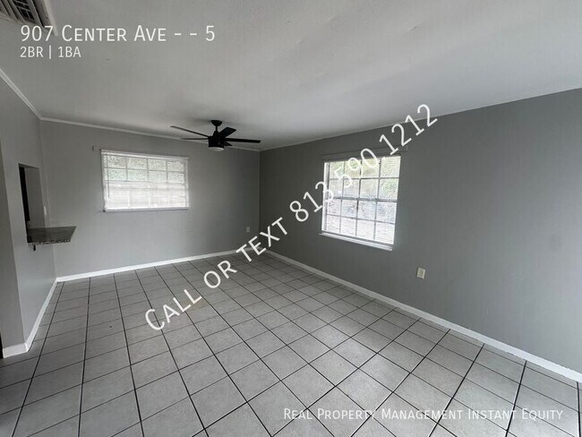 Foto del edificio - 907 Center Ave