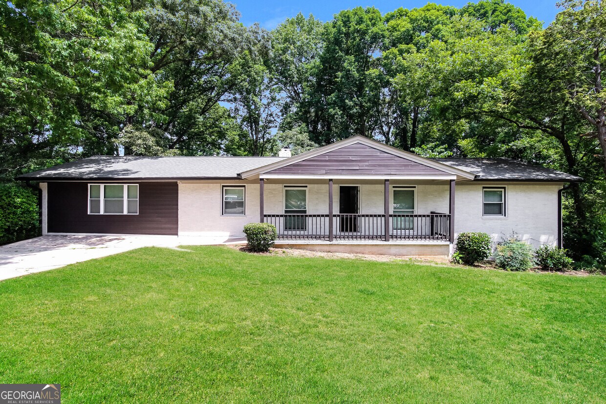 Foto principal - 5479 Brownlee Rd SW