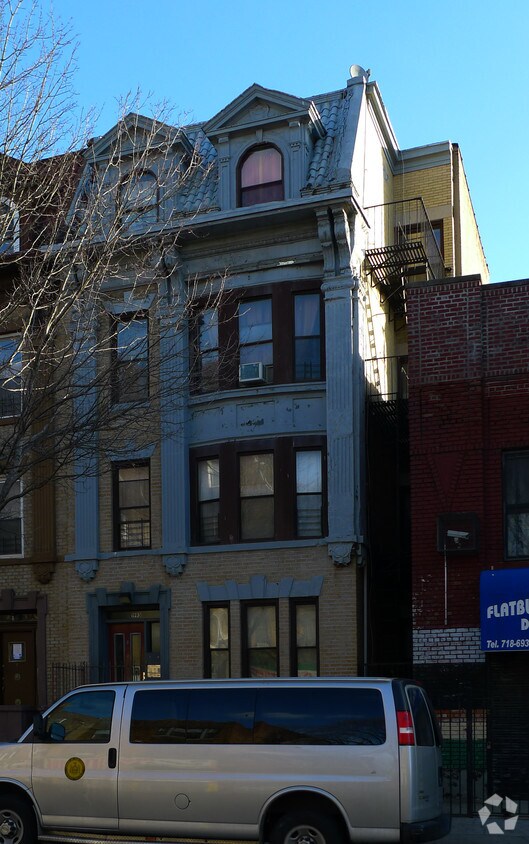 Primary Photo - 1993 Bedford Ave