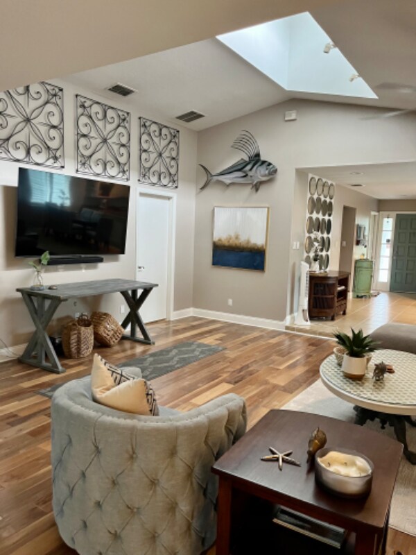 Foto principal - 709 Baffie Ave