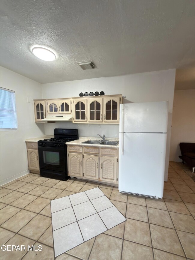 Building Photo - 11510 Valle Palomar Rd