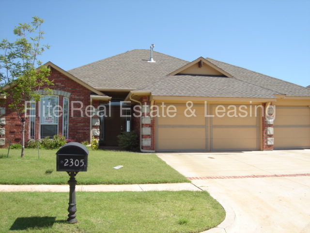 Primary Photo - 2305 NW 152nd St