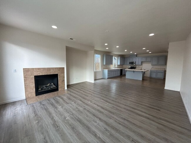 Building Photo - 759 Hagerman Peak Dr