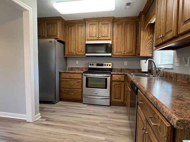 Foto del edificio - 3529 Bermuda Rd SW