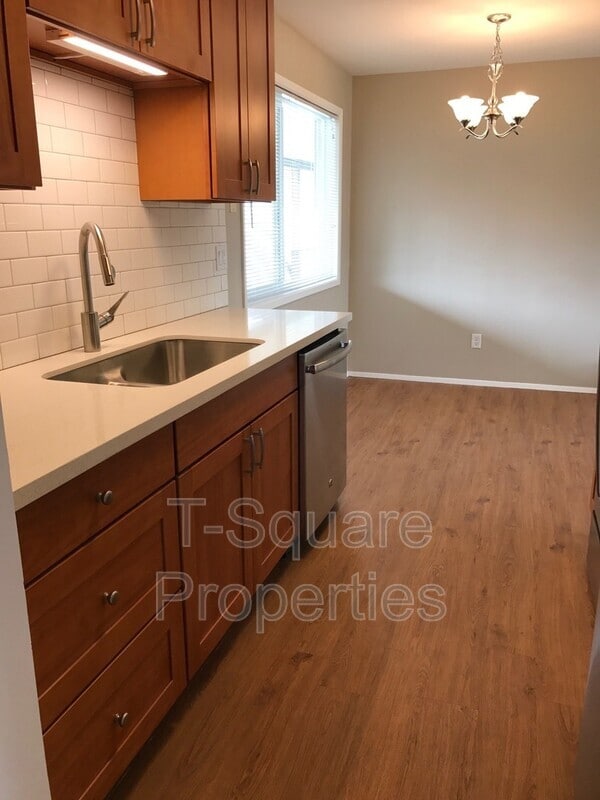 Foto del edificio - 325 5th Ave S