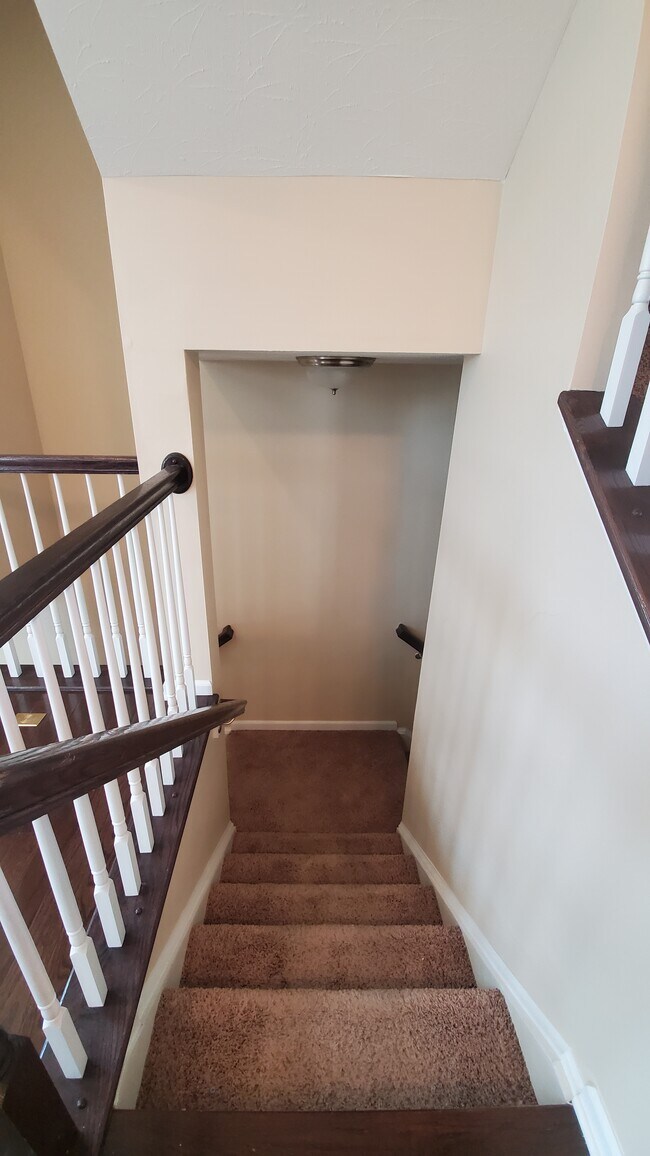 Steps to Second Floor - 9618 Union Park