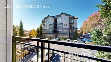 Building Photo - 13875 SW Meridian St