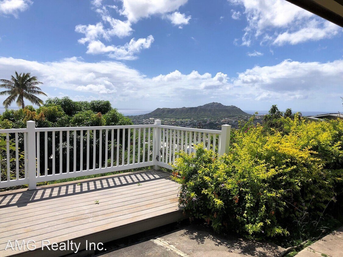 Primary Photo - 3 br, 3 bath House - 1762 Halekoa Drive