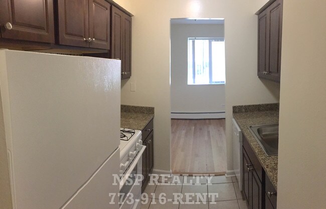 Foto del edificio - 5822 N Sheridan Rd