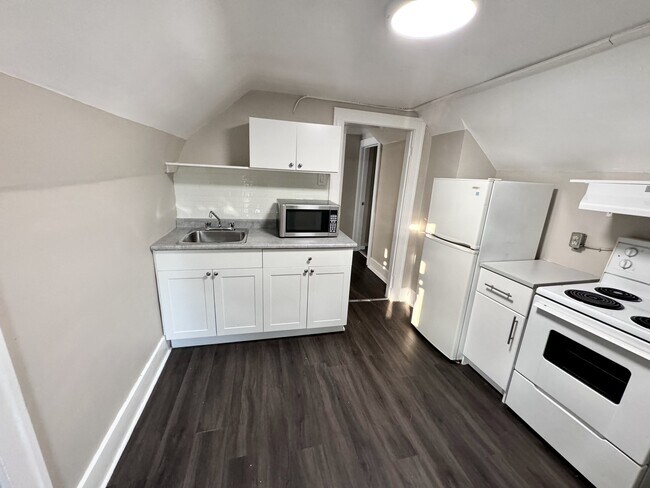 Photo du bâtiment - 1073 Albert Rd