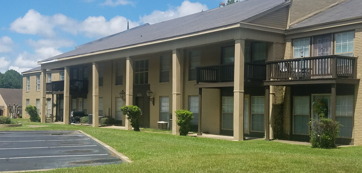 Lakeview - Apartments in Brookhaven, MS | Apartments.com