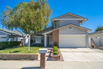 Building Photo - 23630 Vía Delicia Building Photo - 23630 Vía Delicia