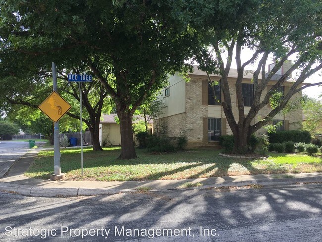 Building Photo - 2703 Red Tree St