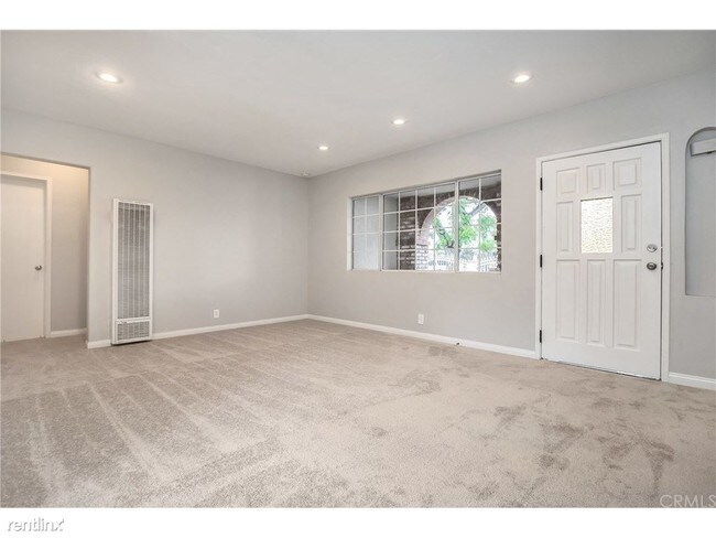 Building Photo - 2 br, 2 bath House - 222 E Pomona St