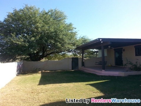 Building Photo - 5020 N Camino de Oeste