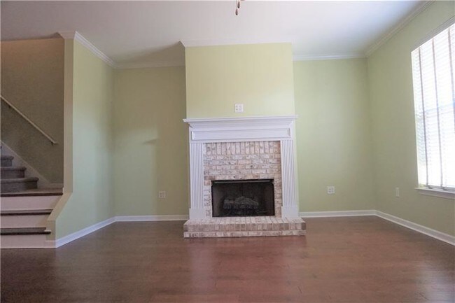 Building Photo - 27 Lenox Park Ave
