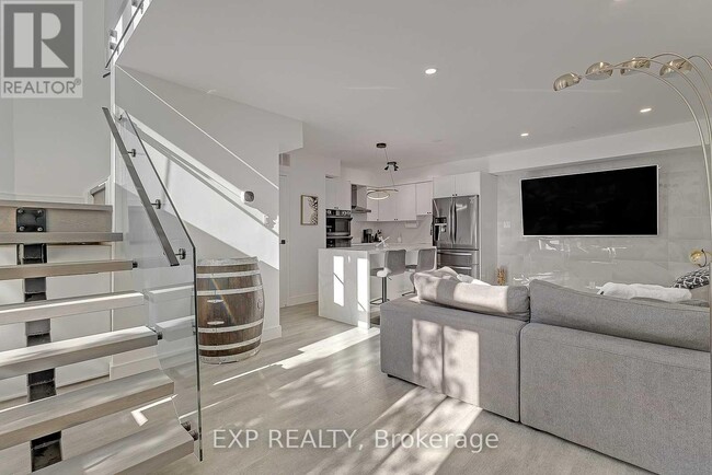 Building Photo - 50 E Liberty St