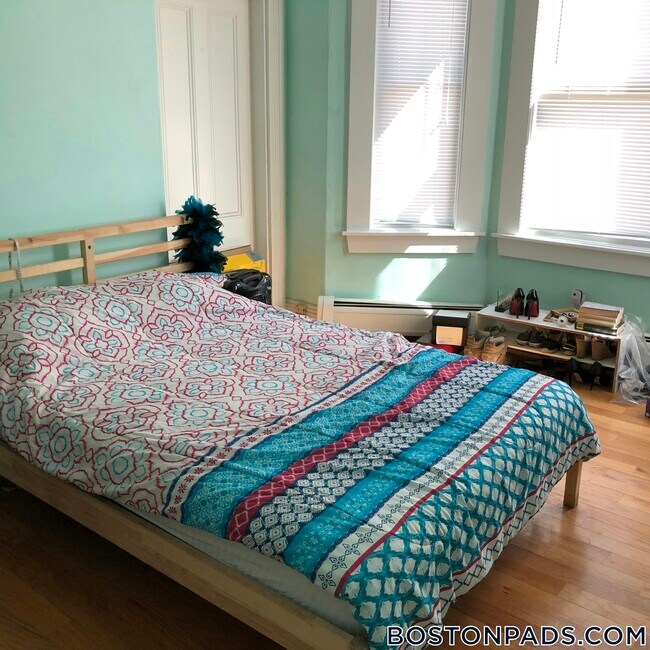 Foto del edificio - 35 Brookline St