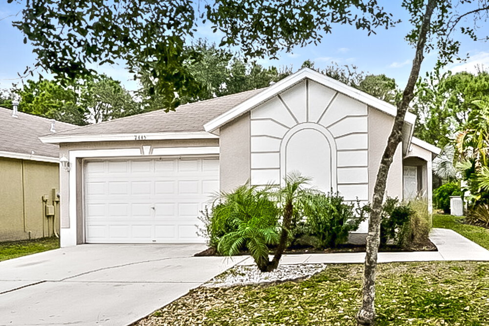 Primary Photo - 7445 Oxford Garden Cir