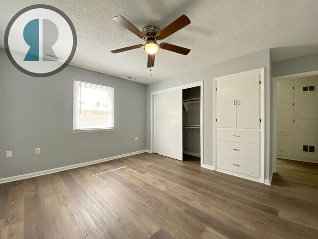 Foto del edificio - 204 E 1st- Haven