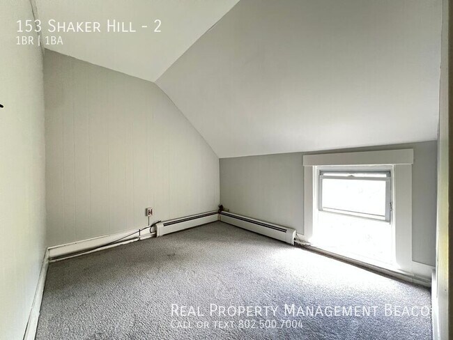 Foto del edificio - 153 Shaker Hill Rd