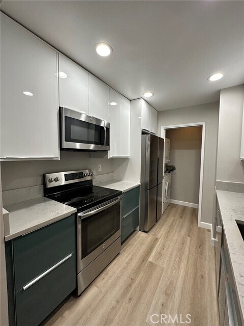 Foto del edificio - 13104 Glen Ct