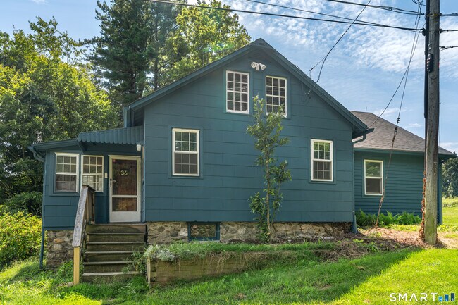 Foto del edificio - 36 Farnham Rd