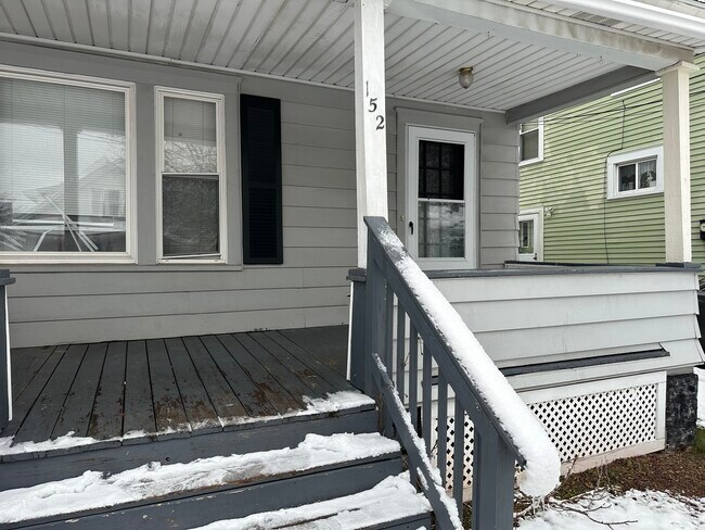 Building Photo - 152 Kuhl Ave