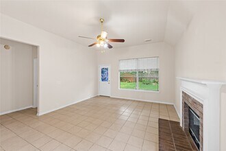Building Photo - 3106 Birchleaf Dr