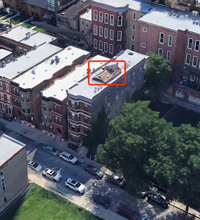 Foto del edificio - 736 N Throop St