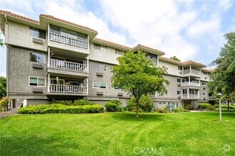 Building Photo - 2404 Via Mariposa W