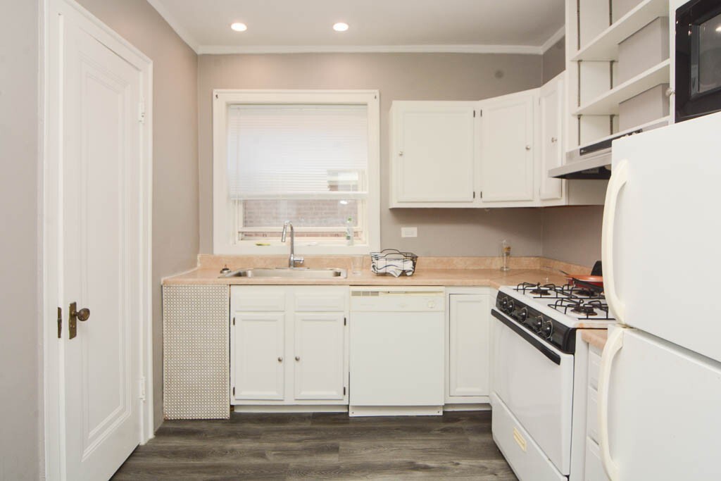 Primary Photo - 5516 N Kenmore Ave