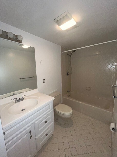 Foto del edificio - 141 Coolidge Ave