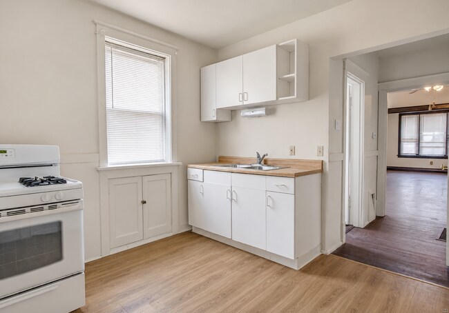 Foto del edificio - 4601 Wilcox Ave