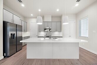 Building Photo - 6004 Jasper Jones Wy