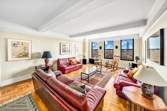 Building Photo - 415 Central Prk W
