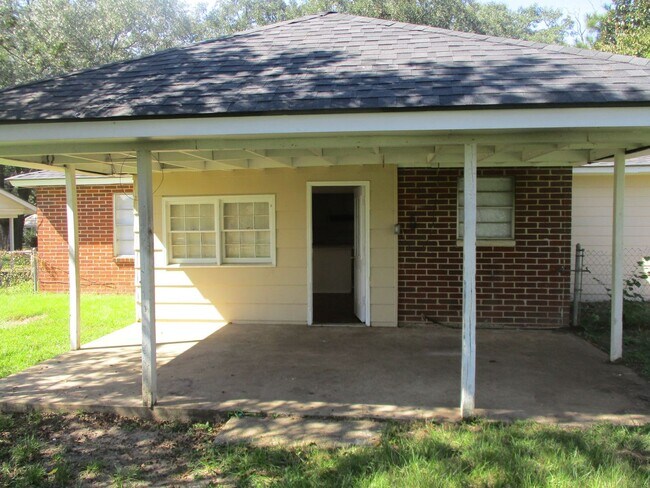 Foto del edificio - 2306 Gail Ave