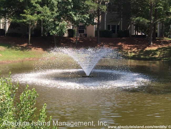 Foto del edificio - 67 Summerfield Ct