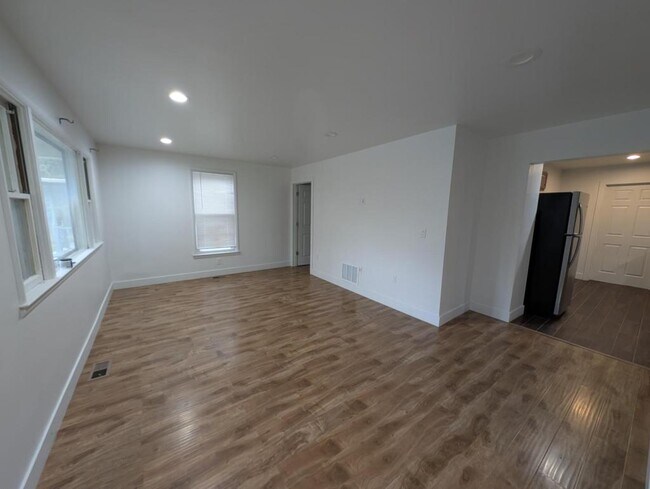 Foto del edificio - 421 Pine St