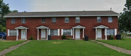 Building Photo - 1401 Broadmoor Rd