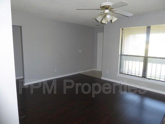Photo - 10200 Belle Rive Blvd Apartment