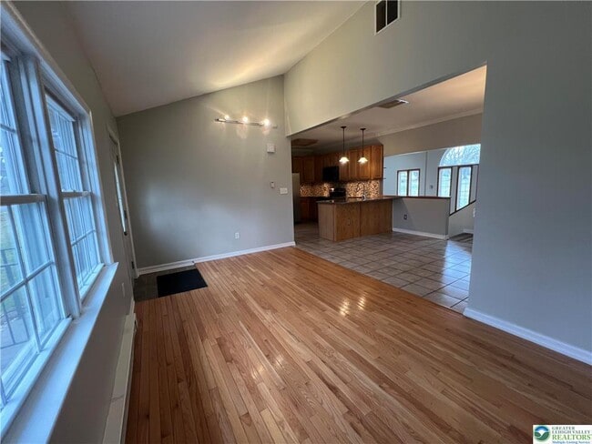 Foto del edificio - 760 Lloyd St