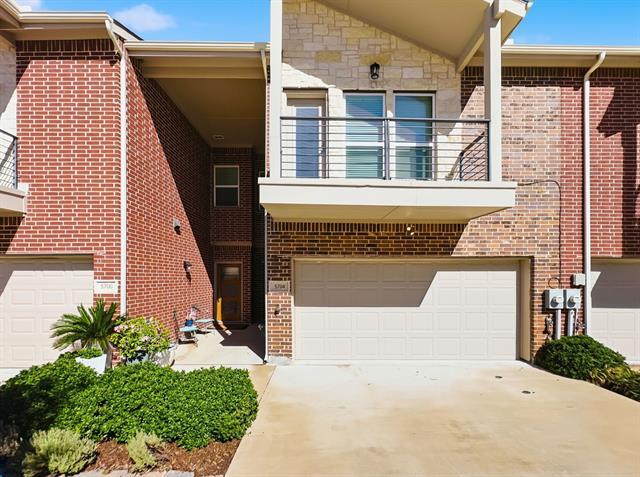 Foto principal - 5704 Woodlands Dr