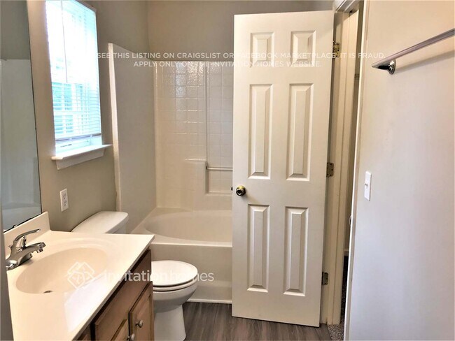 Foto del edificio - 4118 Hathaway Hills Dr