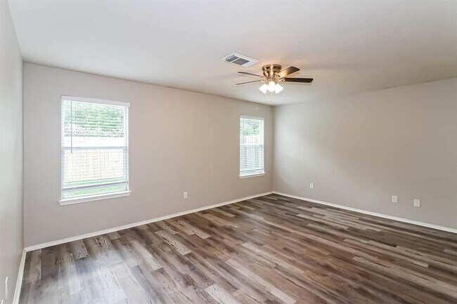 Foto del edificio - 18315 Atascocita Meadows Dr