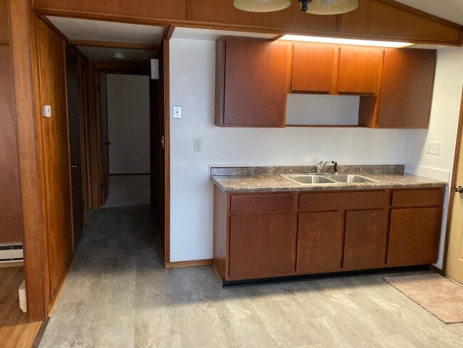 Building Photo - 17809 57th Ave